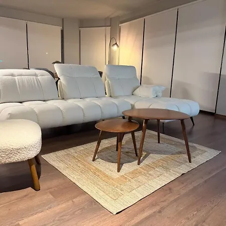 Elegant Office With A View * Вальмадрера